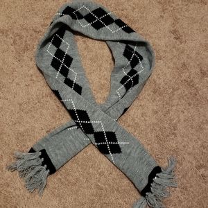 Black grey white checked scarf